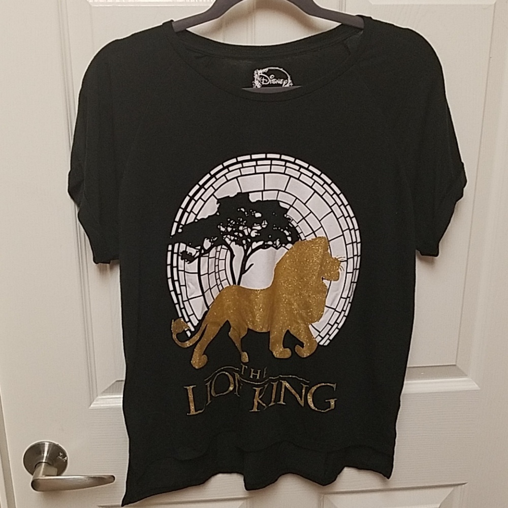 Disney lion king top